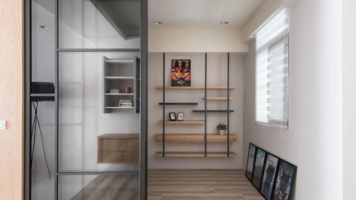 Warm Sunlight Living room 4